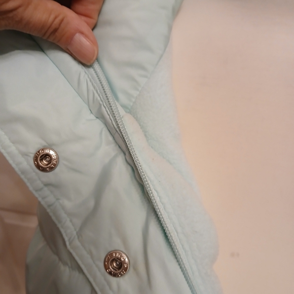 Old Navy Puffer Vest L woman light blue - Picture 3 of 6